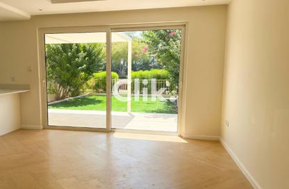 Villa - 2 Bedrooms - 3 Bathrooms for sale in Springs 7 - The Springs - Dubai