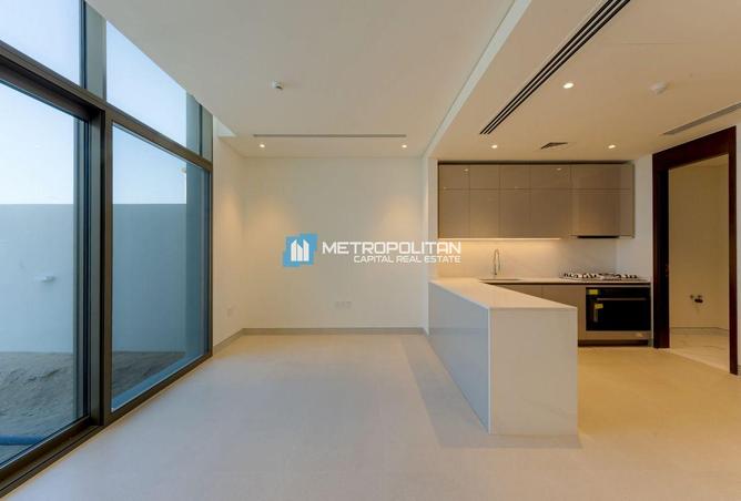 87038047 - Property Image 2