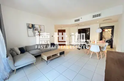 شقة - 2 غرف نوم - 3 حمامات للايجار في ريحان 1 - ريحان - دبي القديمة - وسط مدينة دبي - دبي