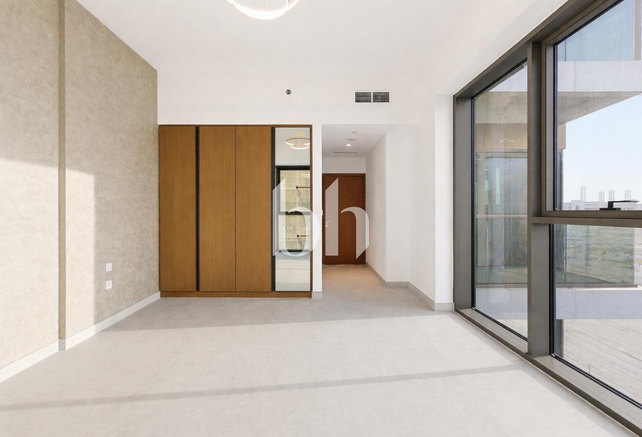 Brand New | Pool and Partial Sea View | Vacant photo 10