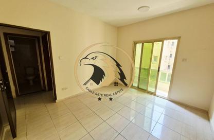 Apartment - 1 - 1 for rent in Fire Station Road - Muwaileh - Sharjah