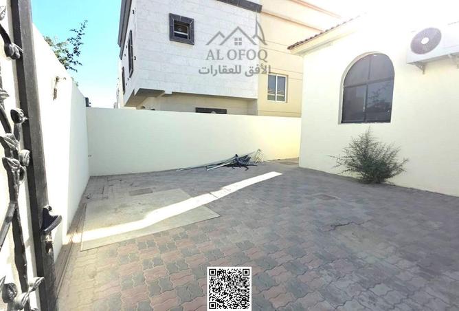 57789812 - Property Image 2