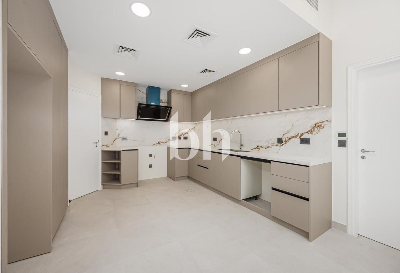 Bespoke Upgrades | Bagno Design | Prime Location photo 5