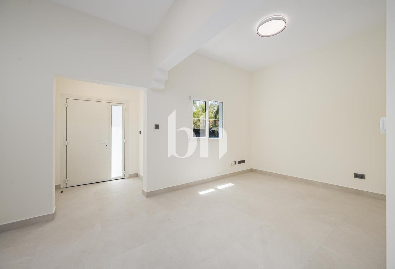 Bespoke Upgrades | Bagno Design | Prime Location photo 9