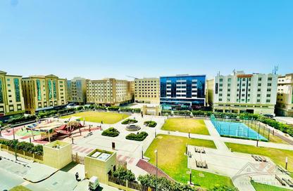 Apartment - 3 Bedrooms - 3 Bathrooms for rent in SG Muwaileh Building - Muwaileh - Sharjah