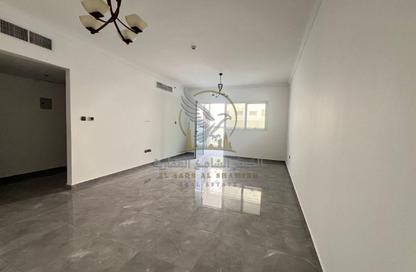 Apartment - 1 - 2 for rent in Al Majaz 2 - Al Majaz - Sharjah