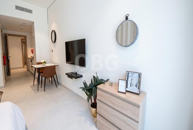 Elegant Studio | Furnished | Available From Oct photo 2