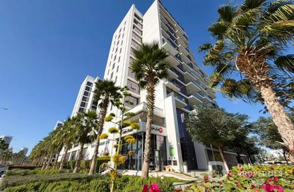 Apartment - 2 - 3 for sale in Golf Promenade 2B - Golf Promenade 2 - Golf Town - Damac Hills - Dubai