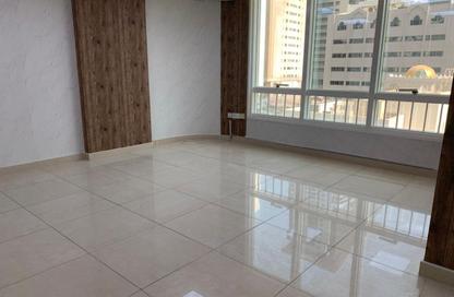 Office Space - Studio for rent in Al Khalidiya - Abu Dhabi