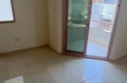 Apartment - 2 - 2 for rent in Ammar Bin Yasir Street - Al Qasimia - Sharjah