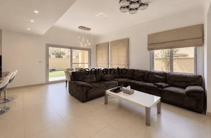 Townhouse - 3 - 3 for rent in Bella Casa - Serena - Dubai