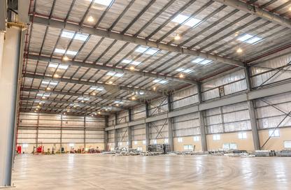Warehouse - Studio - 1 for rent in Umm Ramool - Dubai