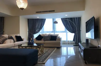 شقة - 2 غرف نوم - 3 حمامات للايجار في كابيتال بلازا A - كابيتال بلازا - شارع الكورنيش - أبوظبي