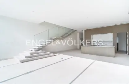 Townhouse - 3 Bedrooms - 4 Bathrooms for rent in The Roof Residence - Nad Al Sheba Gardens - Nad Al Sheba 1 - Nad Al Sheba - Dubai