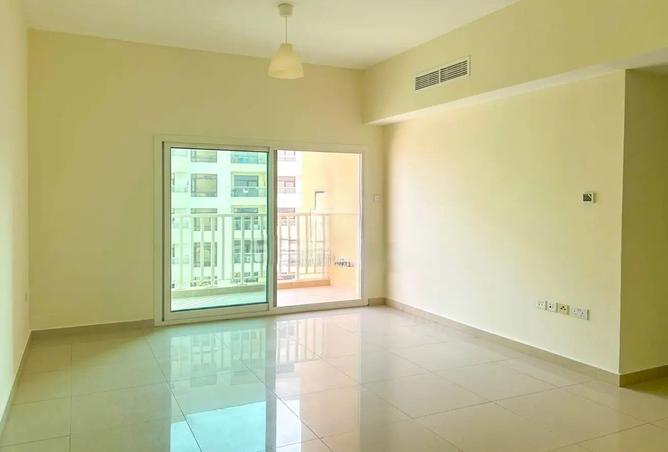 126563617 - Property Image 2