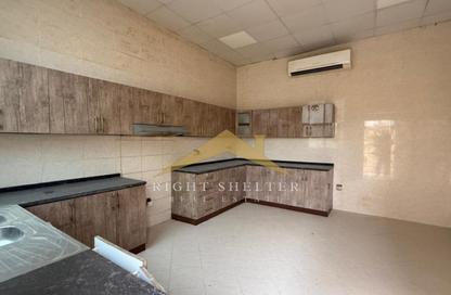 Villa - 5 Bedrooms - 7 Bathrooms for rent in Al Riffa - Ras Al Khaimah Villa - 5 Bedrooms - 7 Bathrooms for rent in Al Riffa - Ras Al Khaimah