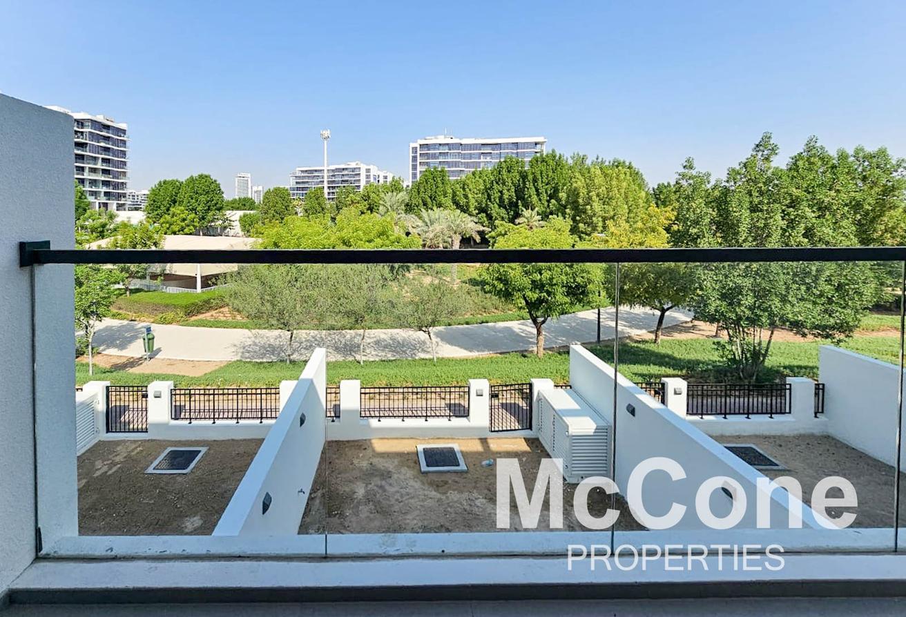 Park Access | Immaculate Condition | Good Layout photo 15
