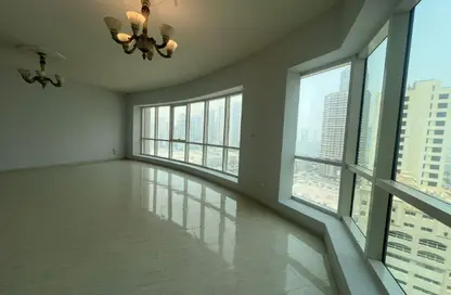 شقة - 2 غرف نوم - 3 حمامات للايجار في كورنيش الخان - الخان - الشارقة