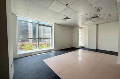Office Space - Studio - 1 for rent in Diamond Business Center Block B - Diamond Business Center - Arjan - Dubai