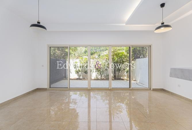 123826179 - Property Main Image