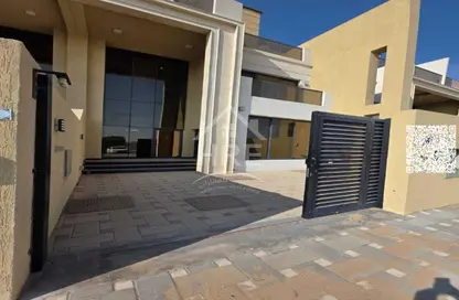 فيلا - 4 غرف نوم - 6 حمامات للايجار في الزاهية جاردنز - الزاهية - عجمان