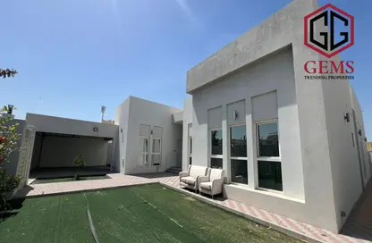 Villa - 4 Bedrooms - 5 Bathrooms for rent in Al Mizhar 4 - Al Mizhar - Dubai