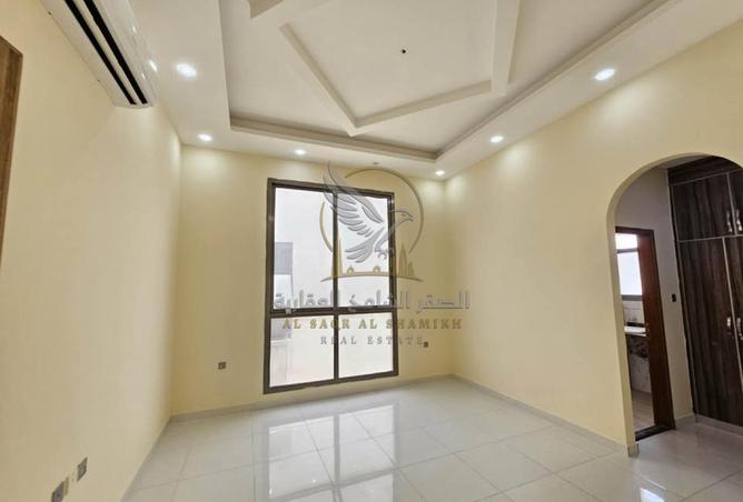 141930488 - Property Image 2