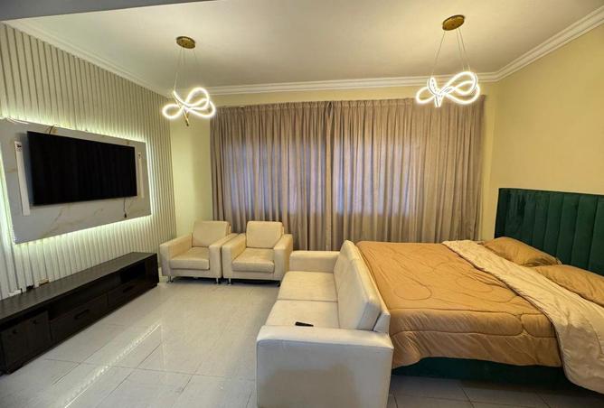 74232326 - Property Image 3