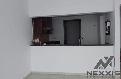 Apartment - 1 Bedroom - 2 Bathrooms for rent in Lake Shore Tower - JLT Cluster Y - Jumeirah Lake Towers - Dubai
