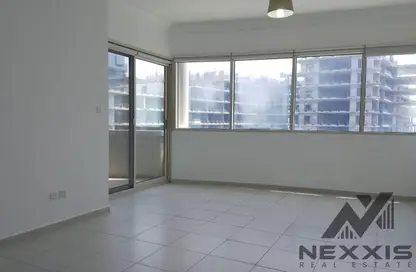 Apartment - 1 Bedroom - 2 Bathrooms for rent in Lake Shore Tower - JLT Cluster Y - Jumeirah Lake Towers - Dubai