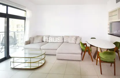 Apartment - 1 Bedroom - 1 Bathroom for rent in Travo Tower B - Travo - The Views - Dubai