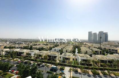 Apartment - 1 - 2 for sale in Carson B - Carson - Damac Hills - Dubai