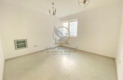 Apartment - 2 Bedrooms - 2 Bathrooms for rent in Bu Tina - Al Sharq - Sharjah