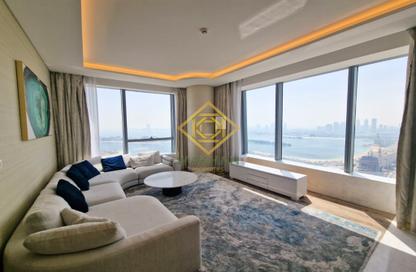 Apartment - 1 Bedroom - 2 Bathrooms for rent in The Palm Tower - Palm Jumeirah - Dubai
