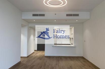 Apartment - 2 - 3 for rent in The Waves Residences - Al Mankhool - Bur Dubai - Dubai