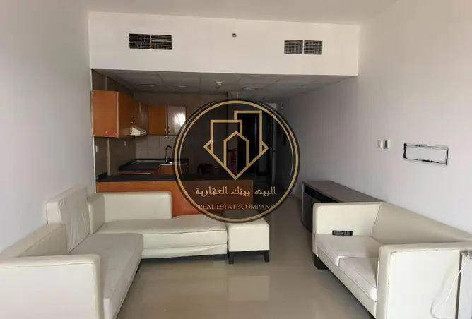 135176107 - Property Image 2