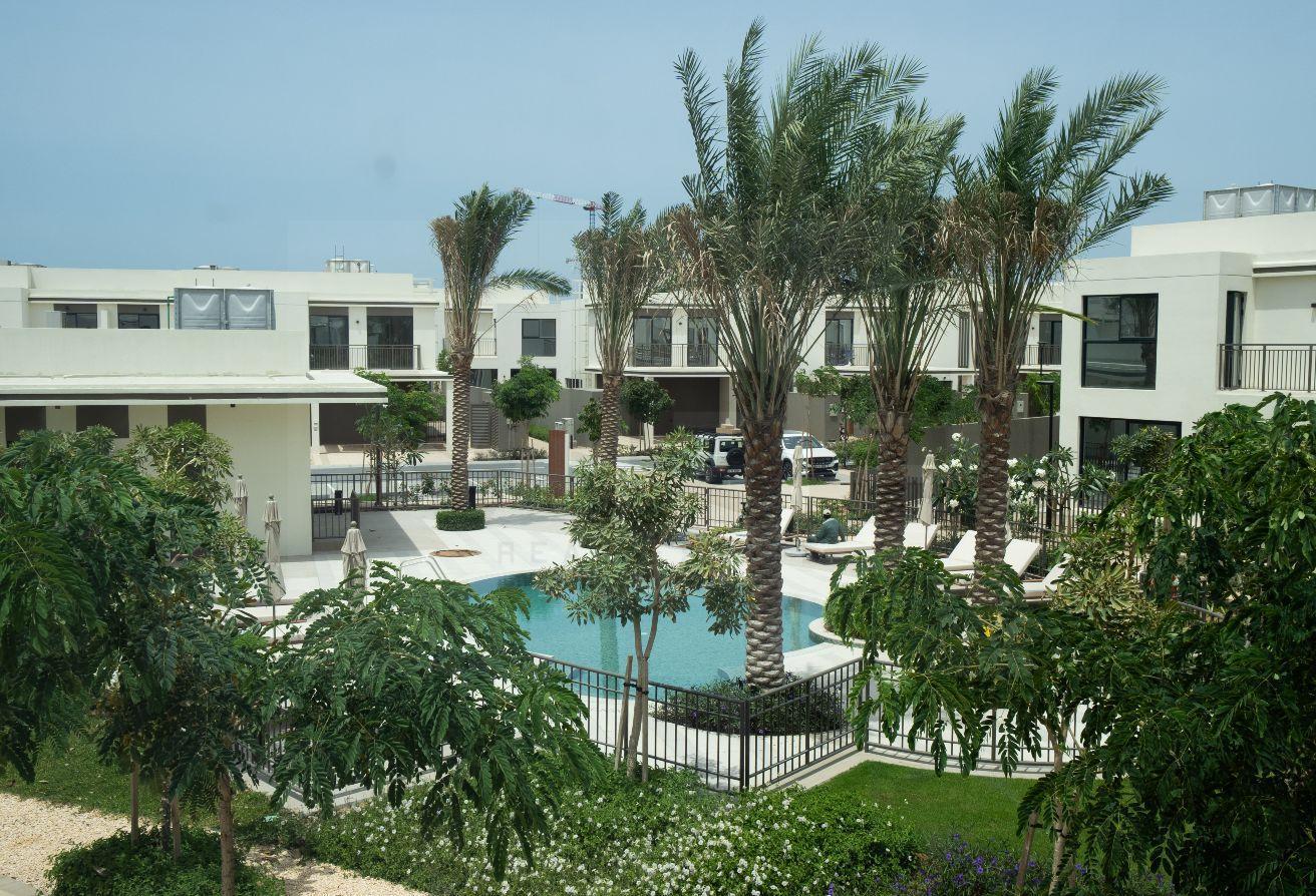 3 bed + maids room I Prime pool view