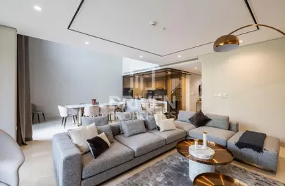 Villa - 3 Bedrooms - 4 Bathrooms for sale in Villa Amalfi - Jumeirah Bay Island - Jumeirah - Dubai Villa - 3 Bedrooms - 4 Bathrooms for sale in Villa Amalfi - Jumeirah Bay Island - Jumeirah - Dubai