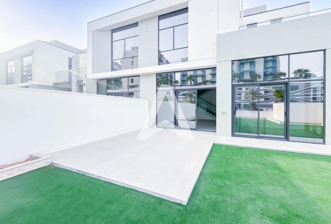 68271289 - Property Main Image