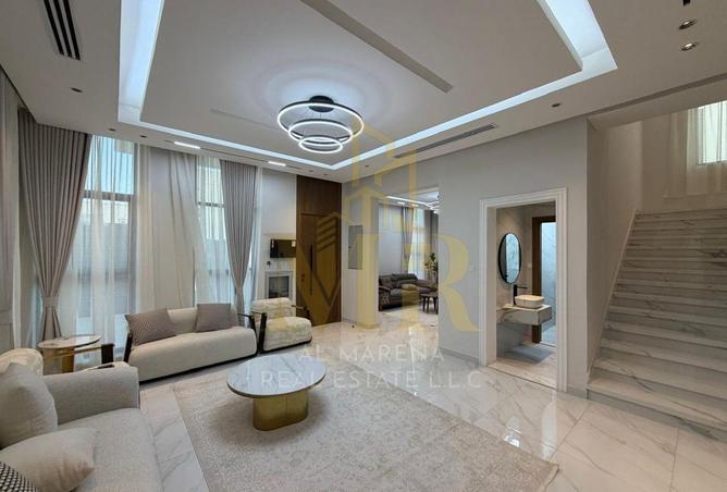 104033594 - Property Image 3