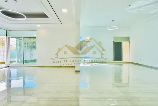 157811837 - Property Image 3