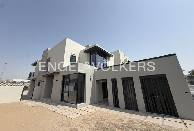 128822601 - Property Main Image