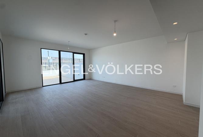 128822601 - Property Image 3