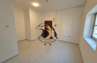 Apartment - Studio - 1 for rent in Muwailih Building - Muwaileh - Sharjah