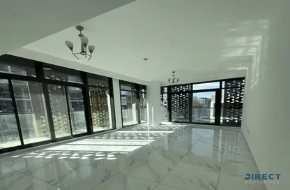 Apartment - 1 Bedroom - 2 Bathrooms for rent in Serenity Lakes 5 - District 10 - Jumeirah Village Circle - Dubai