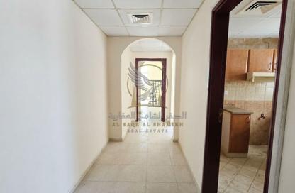 Apartment - 1 - 2 for rent in Al Qulaya'ah - Al Sharq - Sharjah Apartment - 1 - 2 for rent in Al Qulaya'ah - Al Sharq - Sharjah