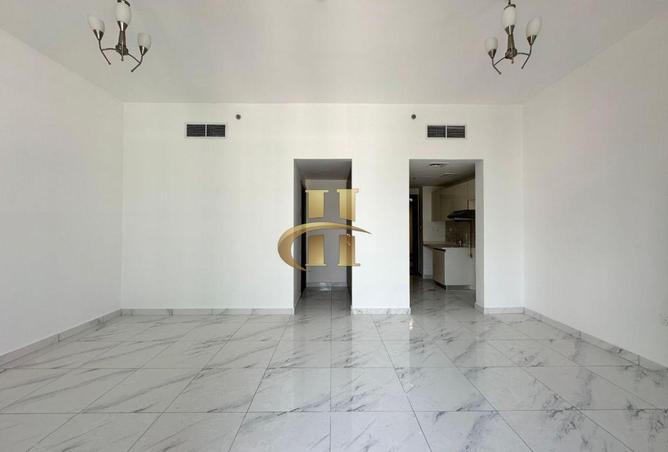 70285581 - صورة العقار 3