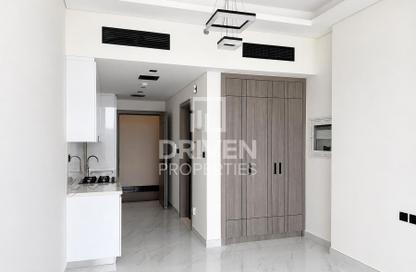 Apartment - Studio - 1 Bathroom for sale in Samana Santorini - Dubai Studio City - Dubai