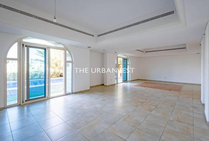 101288306 - Property Image 2