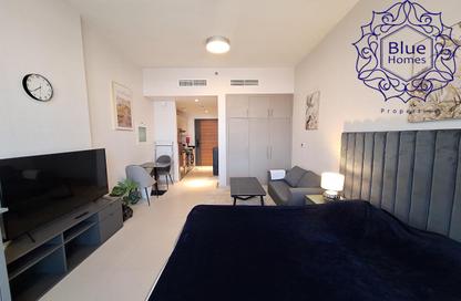 Apartment - Studio - 1 for rent in Al Waleed Garden 2 - Al Waleed Garden - Al Jaddaf - Dubai Apartment - Studio - 1 for rent in Al Waleed Garden 2 - Al Waleed Garden - Al Jaddaf - Dubai